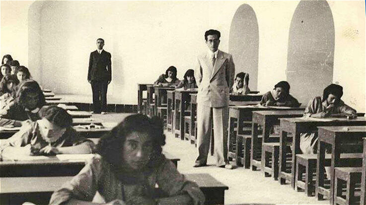 مفتشين حق ورود به مدارس را دارند