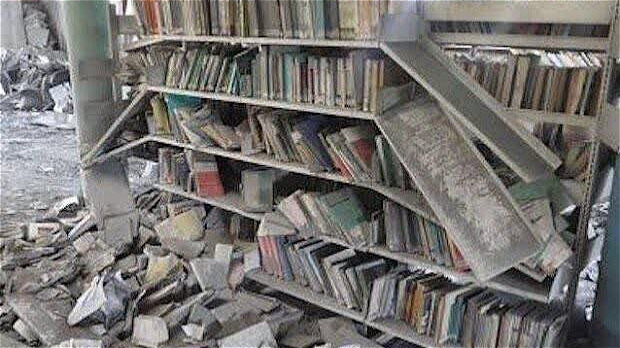 ۴ باب کتابخانه بر اثر موج انفجار در طول جنگ رمضان دچار خسارت جزئی شد