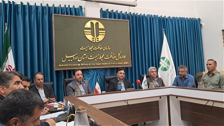 ۱۵۰ تن گونه مهاجم کاراس از دریاچه نئور جمع آوری شده است