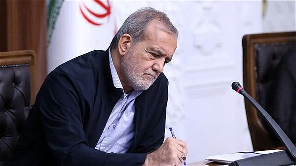 شهریار نمونه روشن پیوند تنوع فرهنگی و هویت ملی ایران است