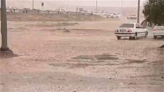 بروز سیلاب در مناطق روستایی سلماس بر اثر بارش‌های متوالی